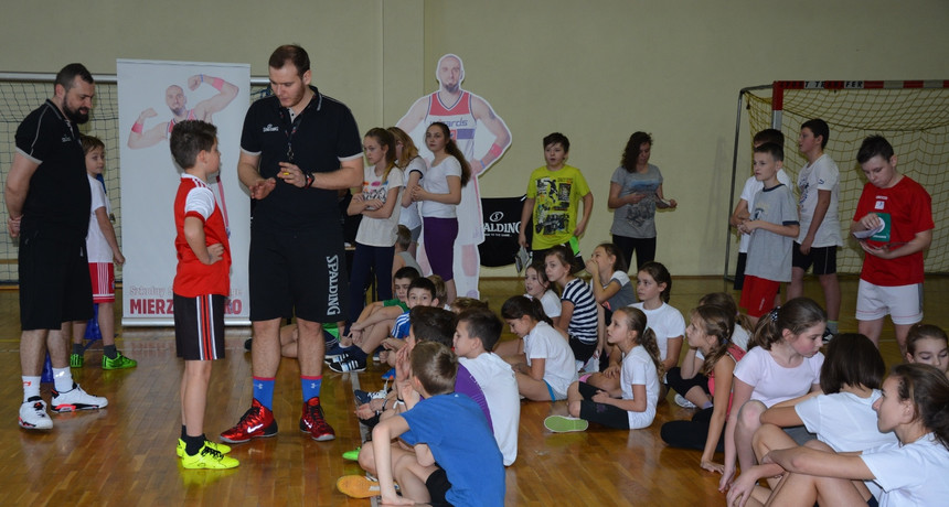 Aktywne dzieciaki docenione w konkursie Fundacji MG13 i firmy Röben