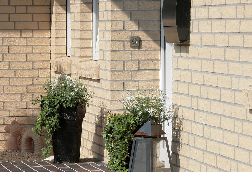Single-family houses made of Ravello sandy and white brick