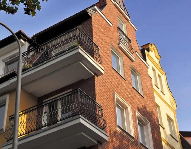 A residential building in Kołobrzeg made of shaded sintered Formback brick