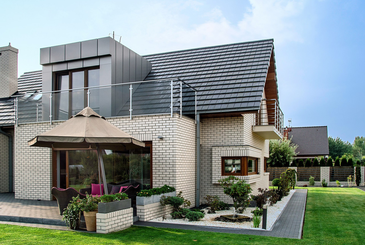 Unique and modern single-family home Unique and modern single-family home