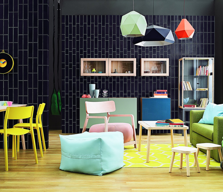 A family living room in a dark clinker