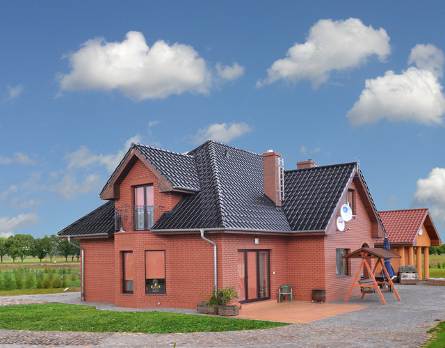 A single-family house covered with MONZA tobago