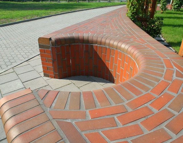 Cegła kształtowa 410