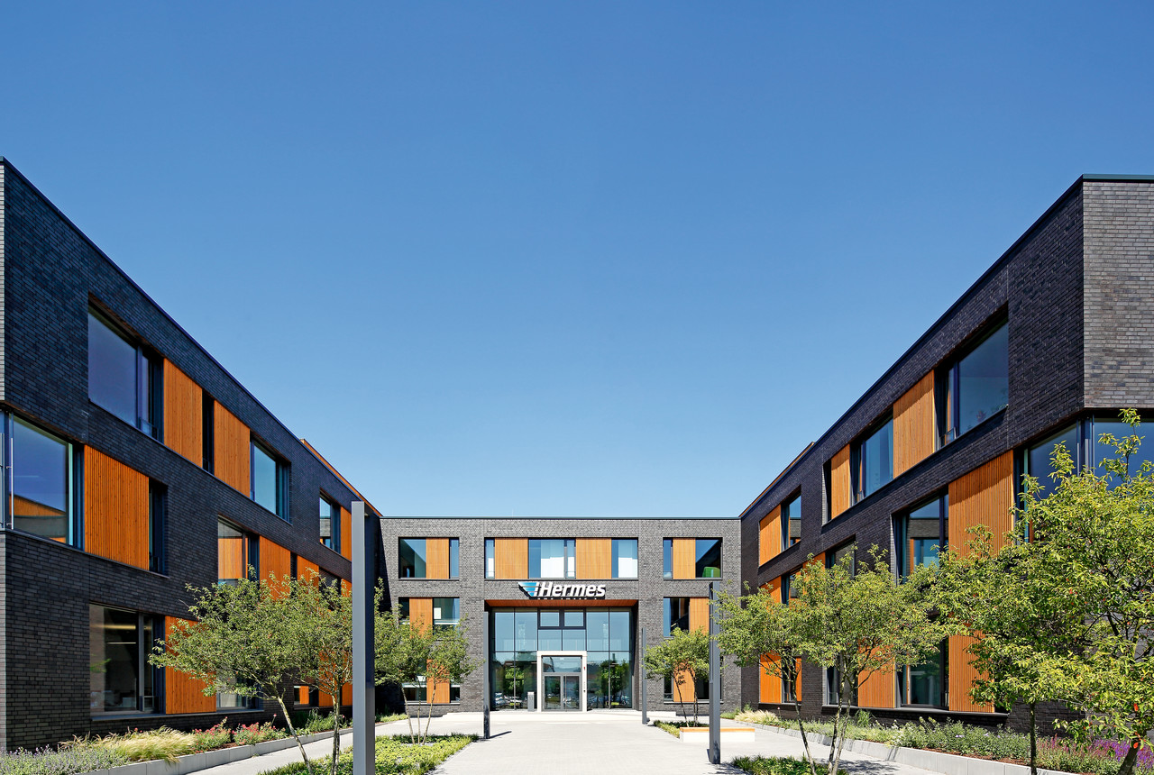 Excellent connection – Hermes administrative building in East Westphalia Excellent connection – Hermes administrative building in East Westphalia