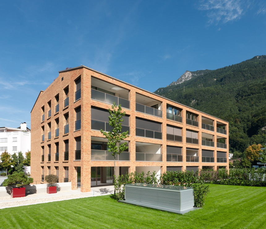A multi-family house overlooking the Alps